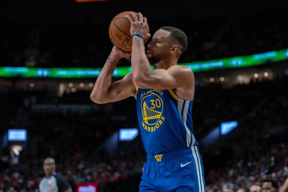 包含勇士队遭遇低潮,先失两连败的词条 包含勇士队遭遇低潮,先失两连败的词条